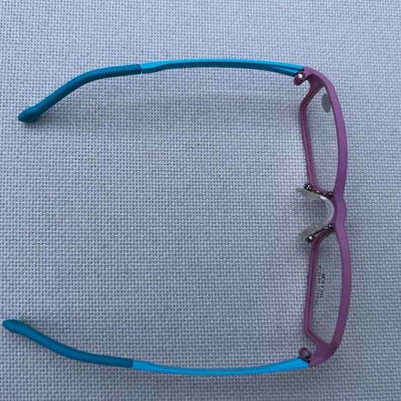 NEW | Ultralight weight children's eyeglasses - Picture 3 of 11